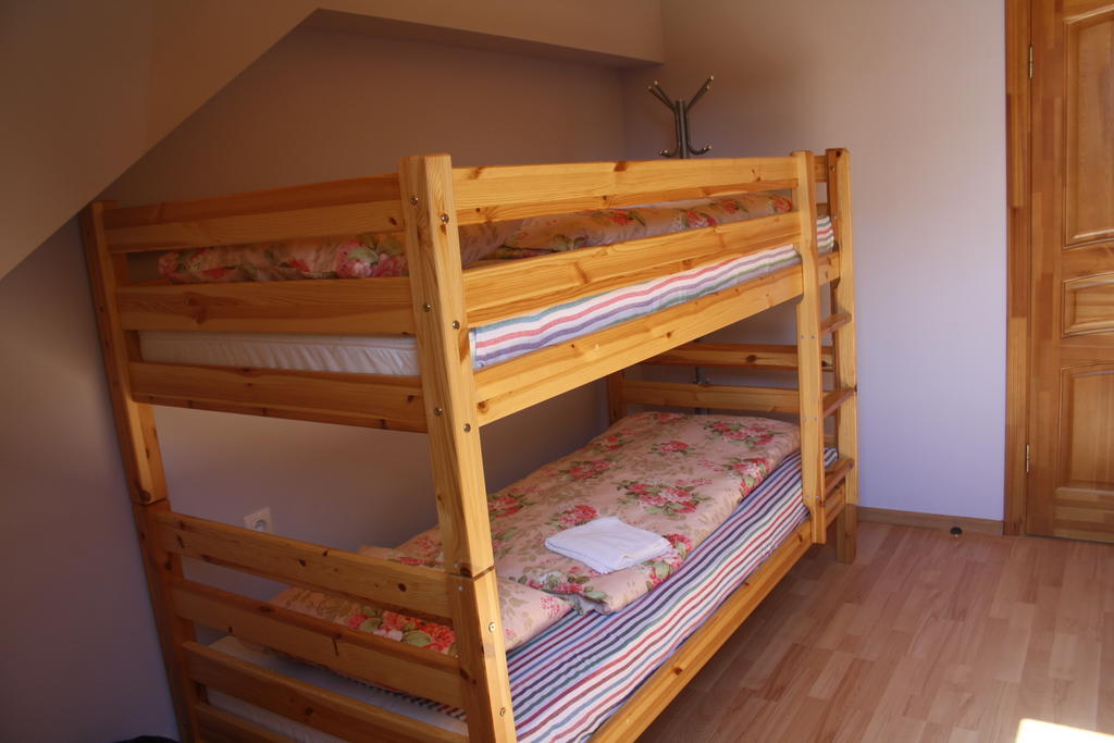 Guest House Kalnu Pupoli Šenheida Exteriör bild
